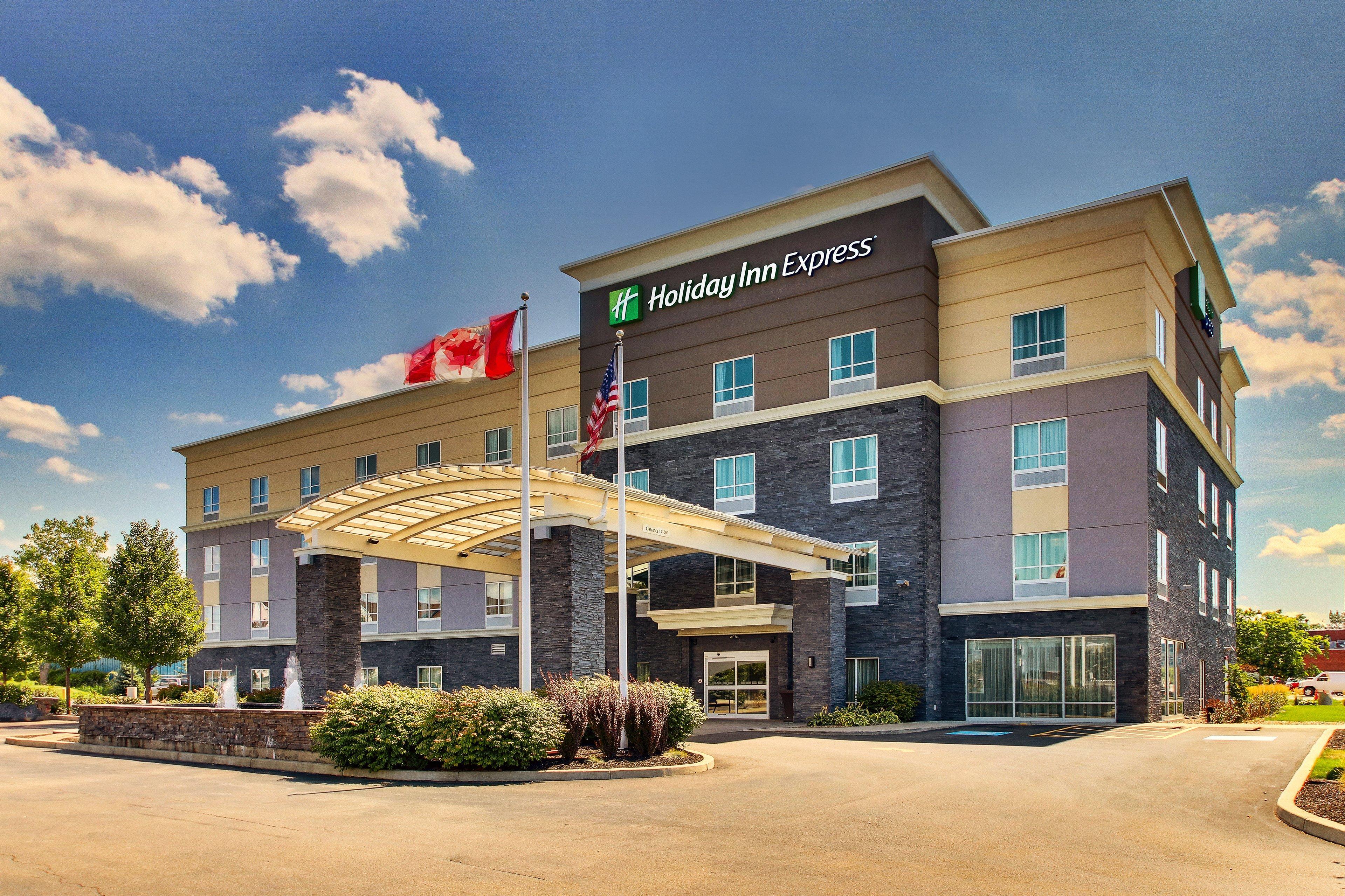 Holiday Inn Express & Suites Cheektowaga North East, An Ihg Hotel Exterior foto